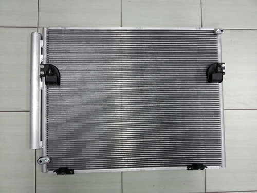 Toyota Innova – Tongshi Auto Radiator Supplies